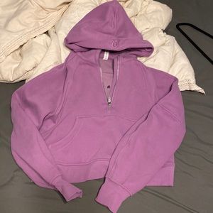 Lululemon 1/2 zip scuba
